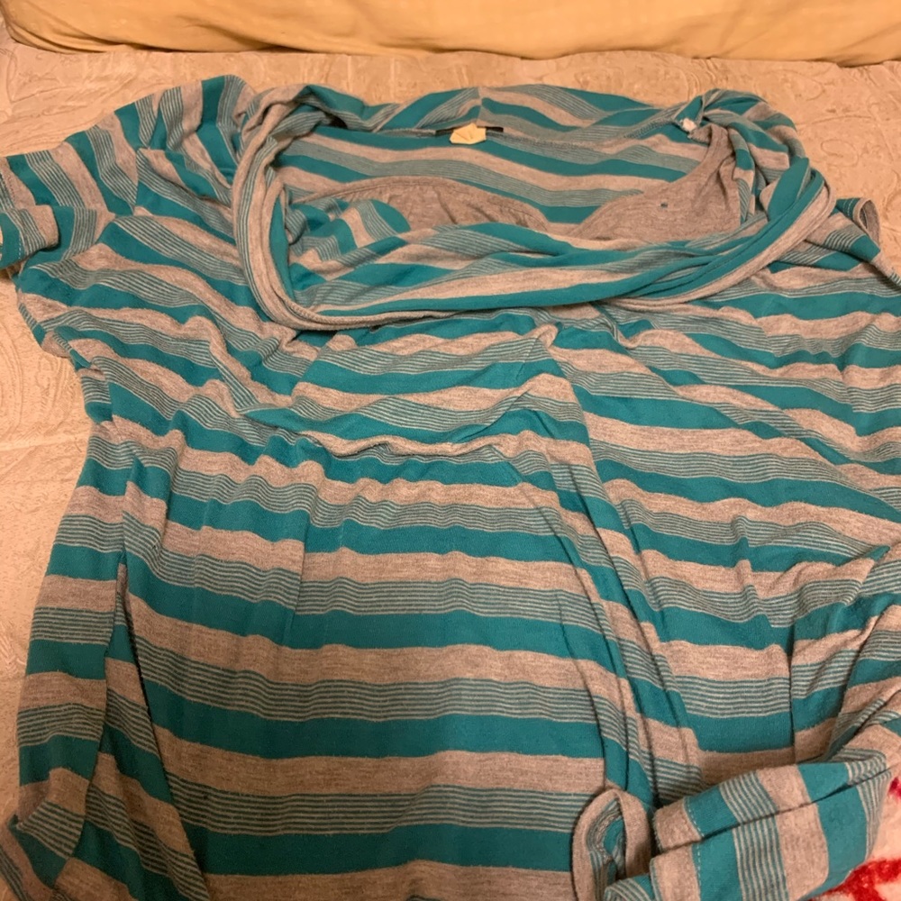 Shirt - Picture 2 of 3